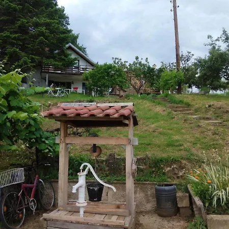 Maj1 Шале Кладово